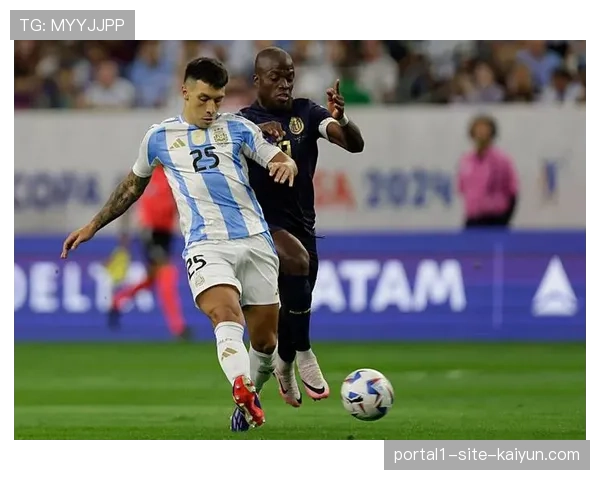 瓦伦西亚免签前阿根廷国脚 萨拉维亚补强右后卫位置